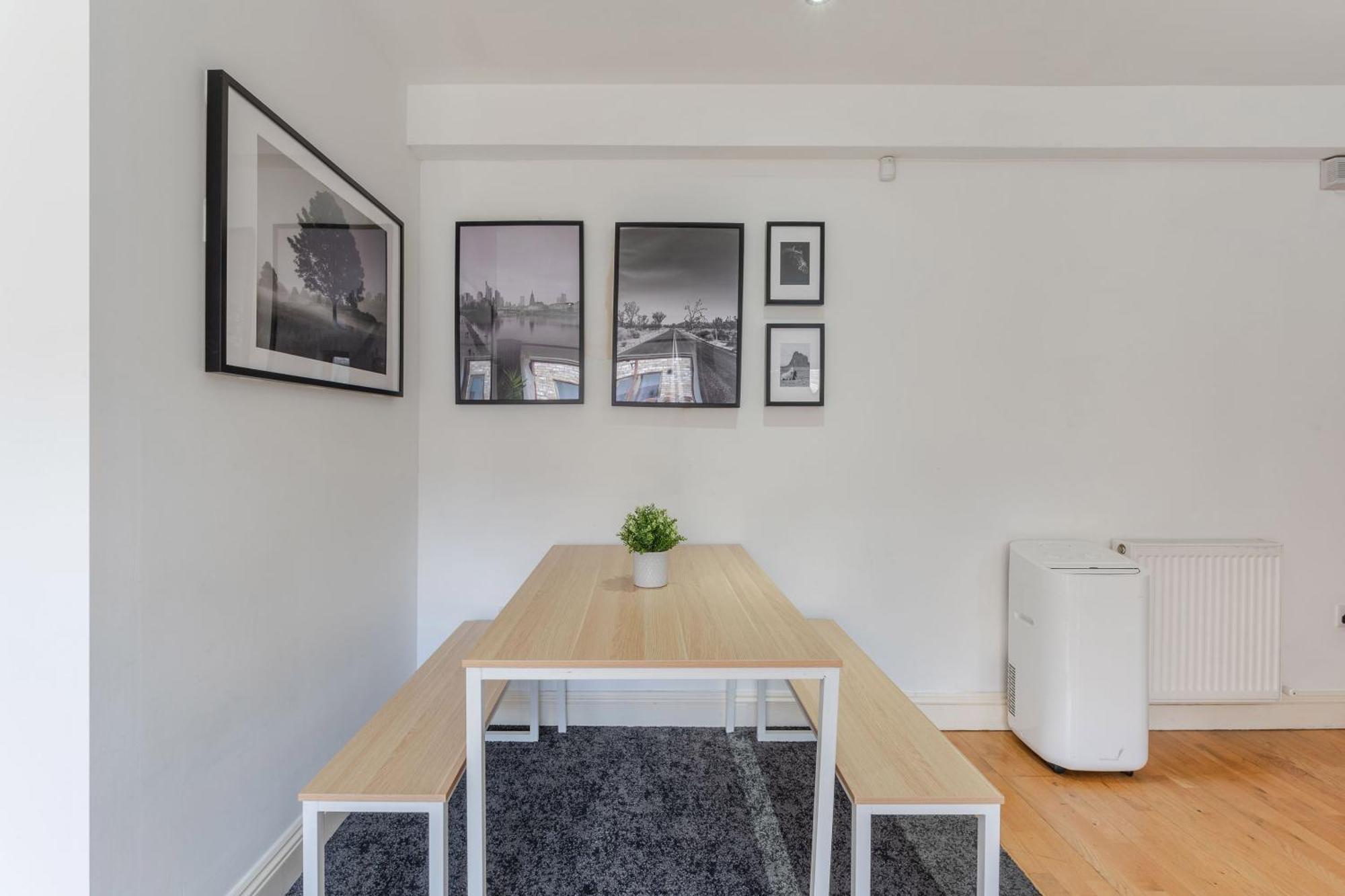 London Waterloo Apartment With Large Private Terrace - View Of The London Eye - 1 Bedroom 1 Bath المظهر الخارجي الصورة